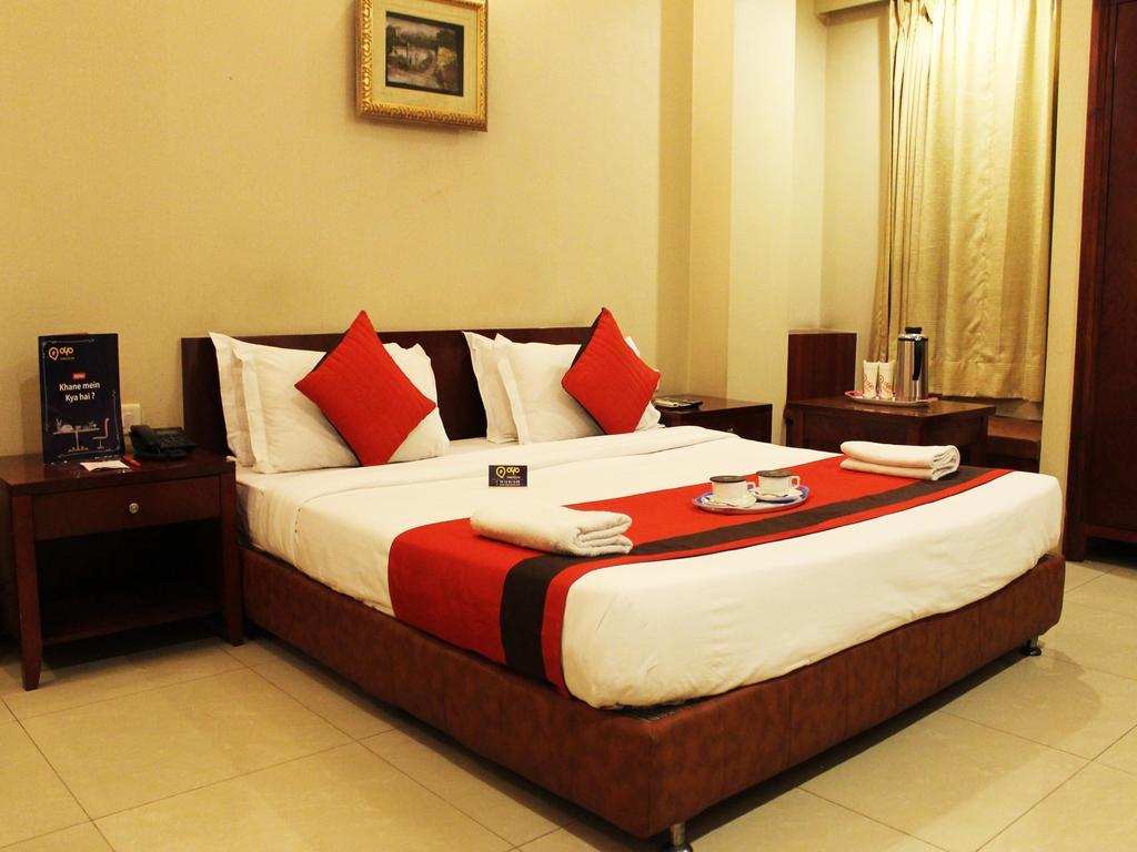 Oyo Premium Kaushambi Hotel Indirapuram Екстериор снимка